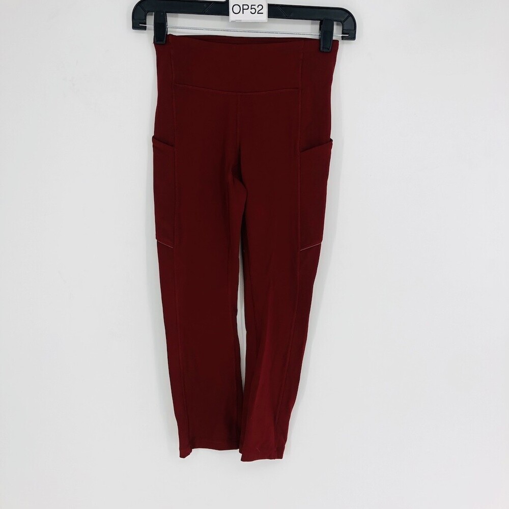 Lululemon Women's Red Nylon Blend Activewear Leggings with Zipper Pockets Size 2